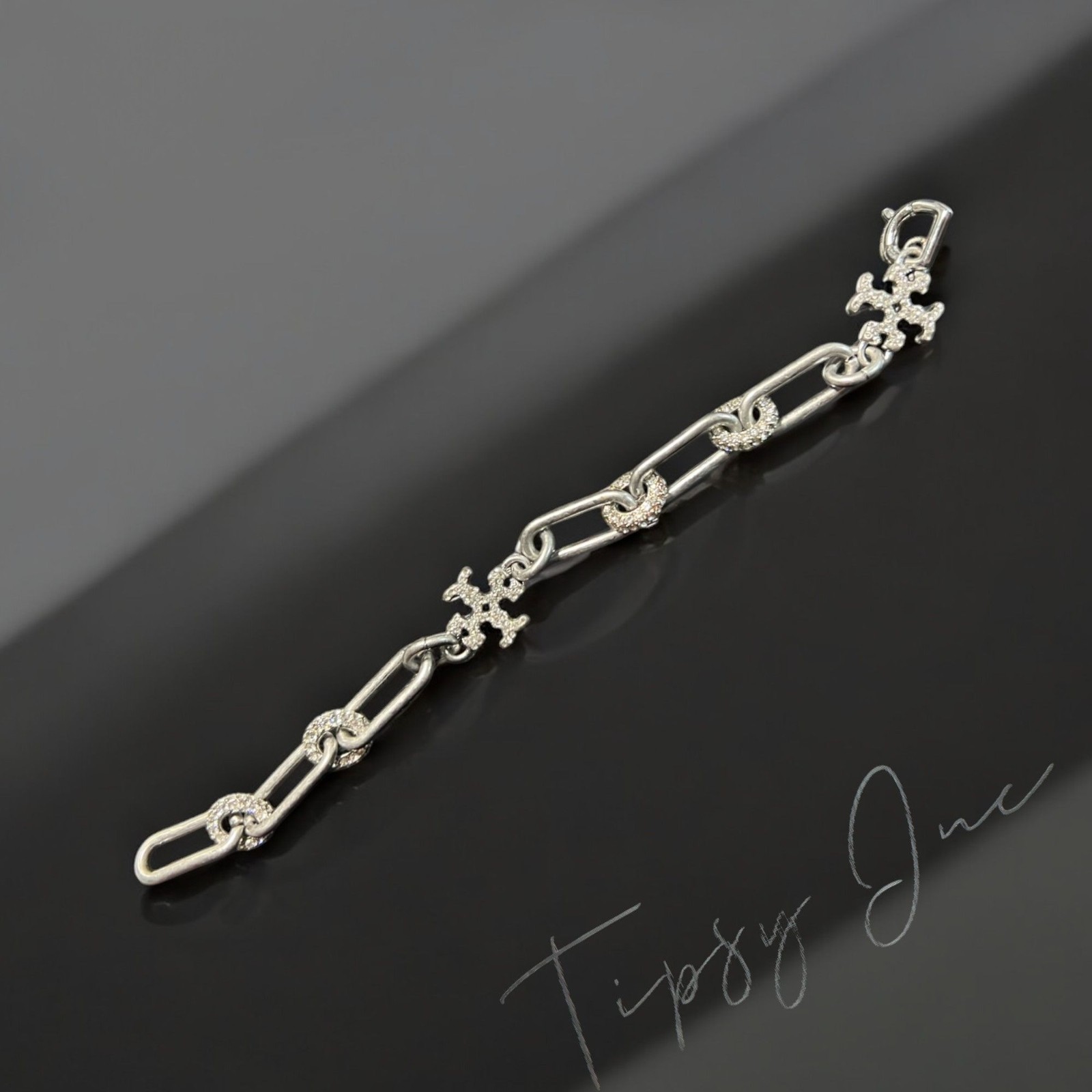 NEW!! Beautiful Tory Burch Silver and Crystal Pave Roxanne Bracelet