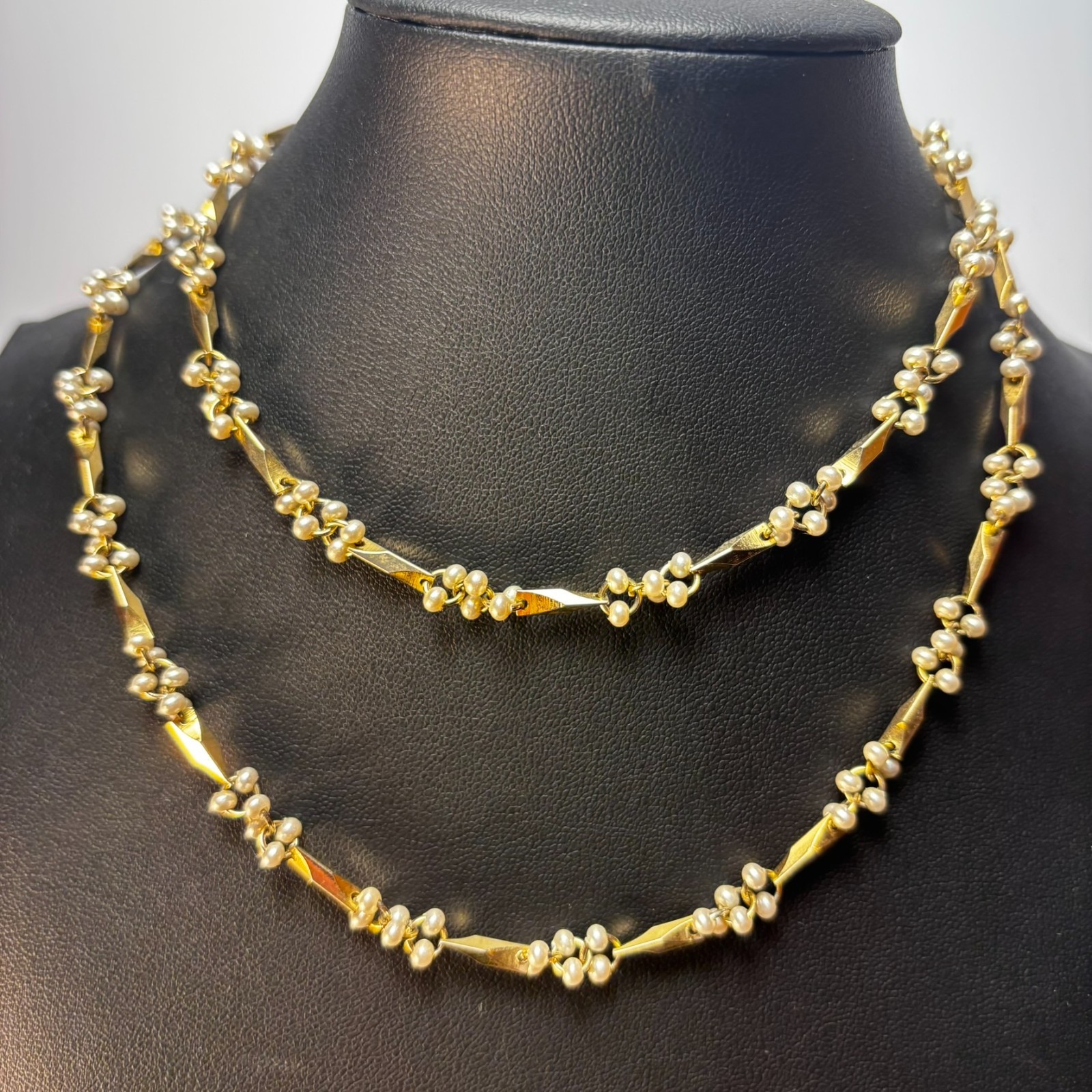 Faux Pearl Cluster Gold Tone Long Necklace White Elegant Jewelry