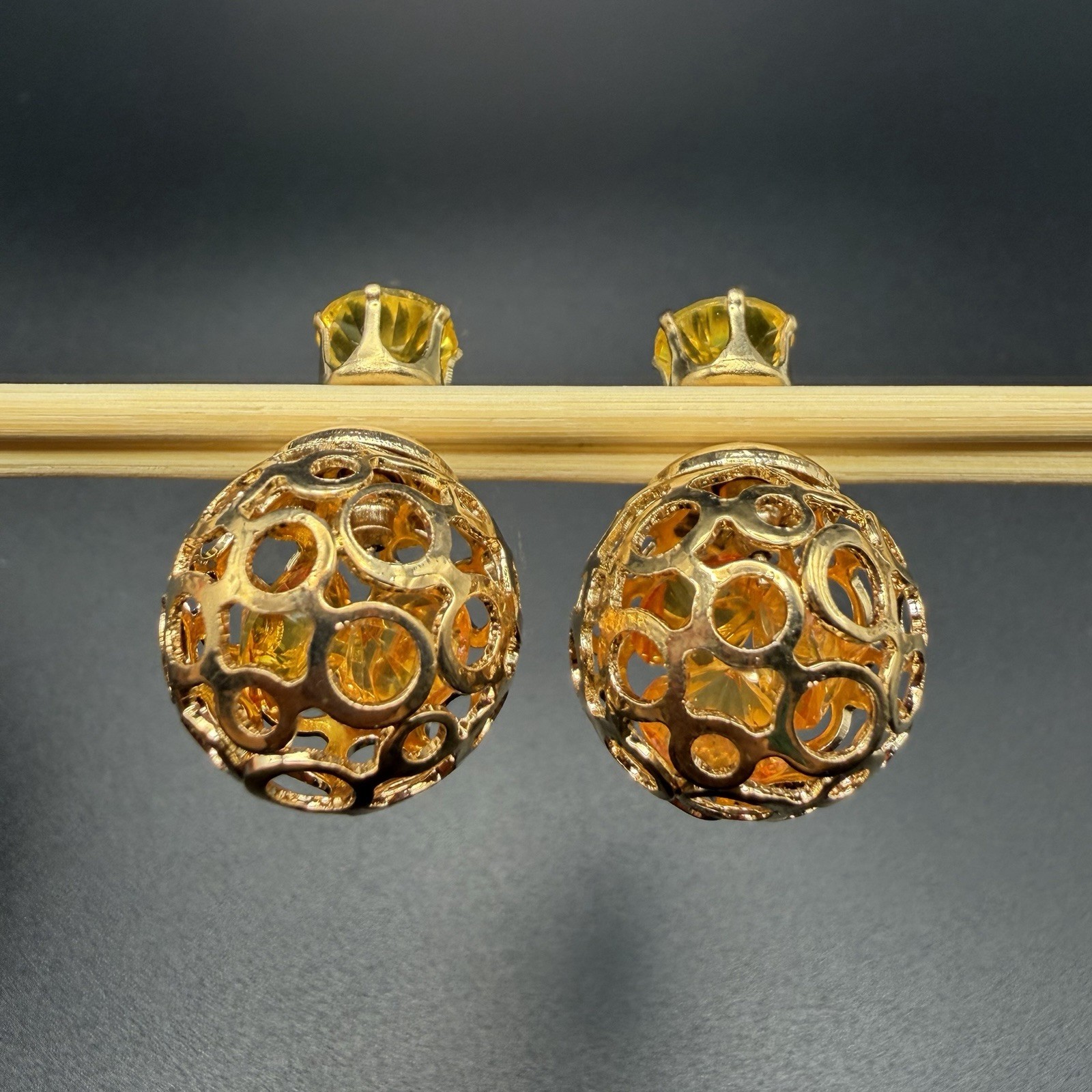 Gold Tone Filigree Ball Ear Studs With Amber Yellow Backing Crystal Earrings New