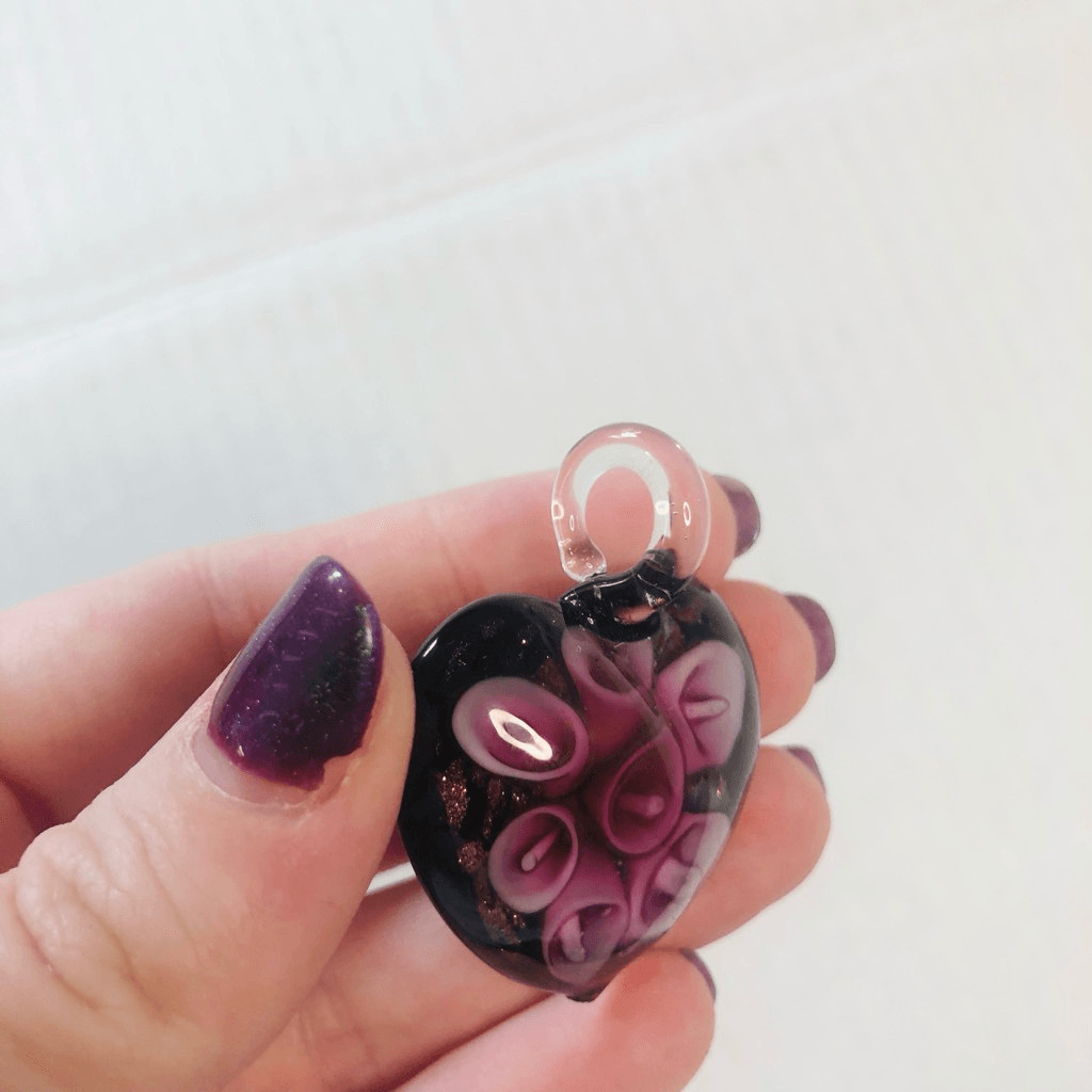Art Glass Hand Crafted Pendant Pink white callalily Flower Gold Stone Heart