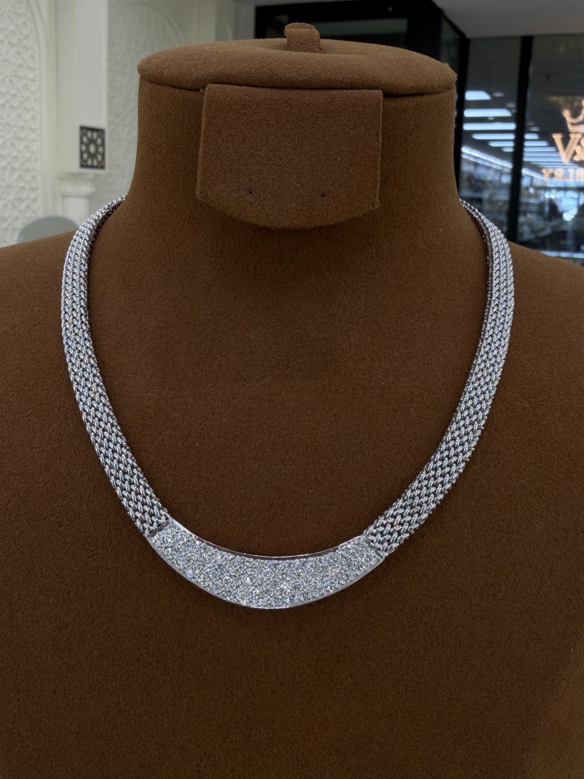14K White Gold Mesh Chain Necklace and Bracelet with Round White Diamond Pavé