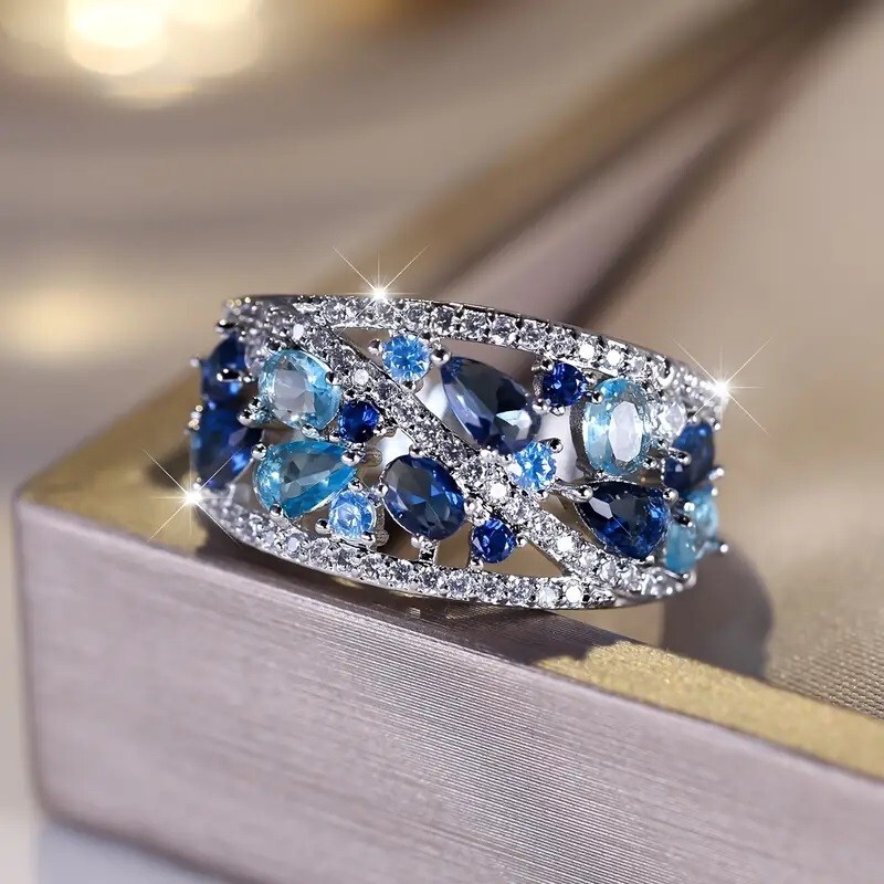 Elegant 925 Sterling Silver Blue White Topaz Wedding Engagement Ring Size 8