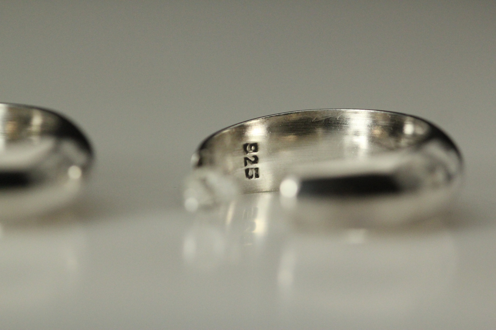 Hollow “C” Shaped Hoop Post 925 Sterling Silver Earrings 10.3 grams (EAR5708)