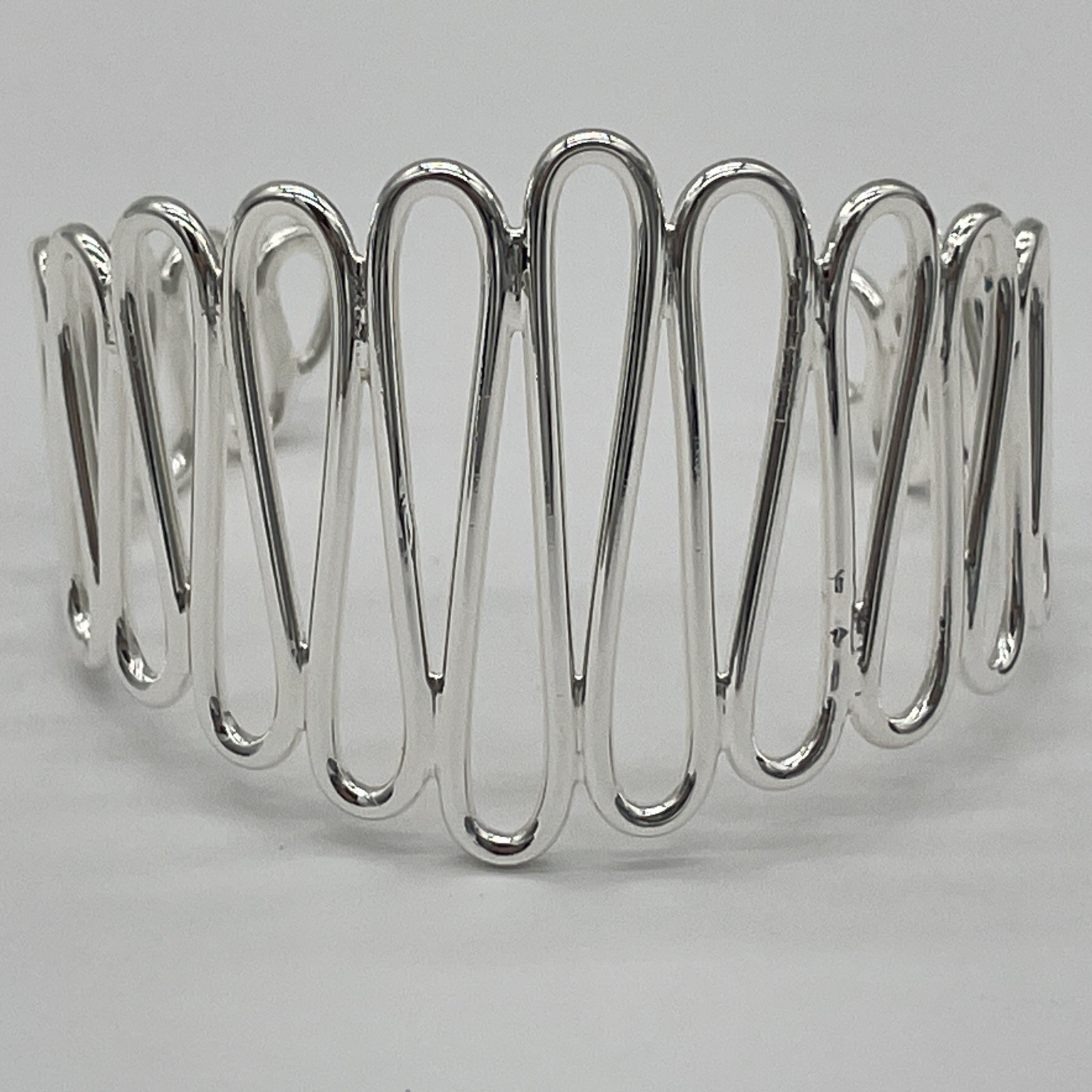 NWT Best Brand Lead Free Zig-Zag Metal Silver Tone Cuff Bracelet New In Bag