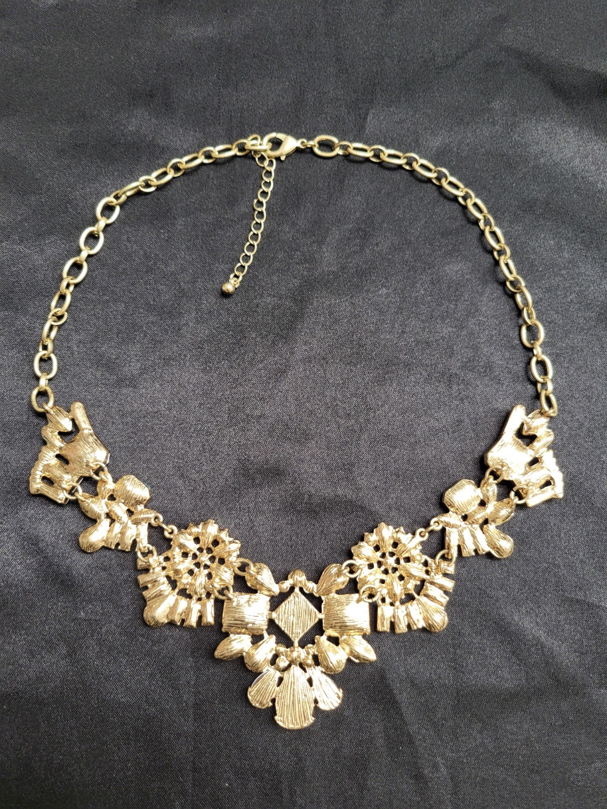 Vibrant Floral Bib Statement Necklace Gold Tone, Red & Turquoise colored stones