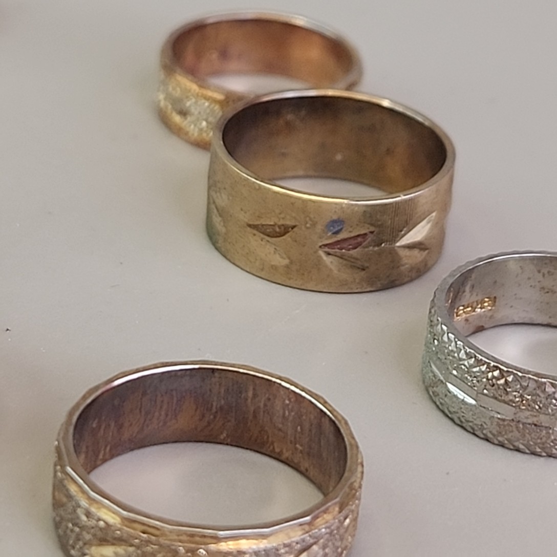 Band Ring Lot of 29 18K Heavy Gold Electroplate Various Sizes 4 to 8 HAVE WEAR
