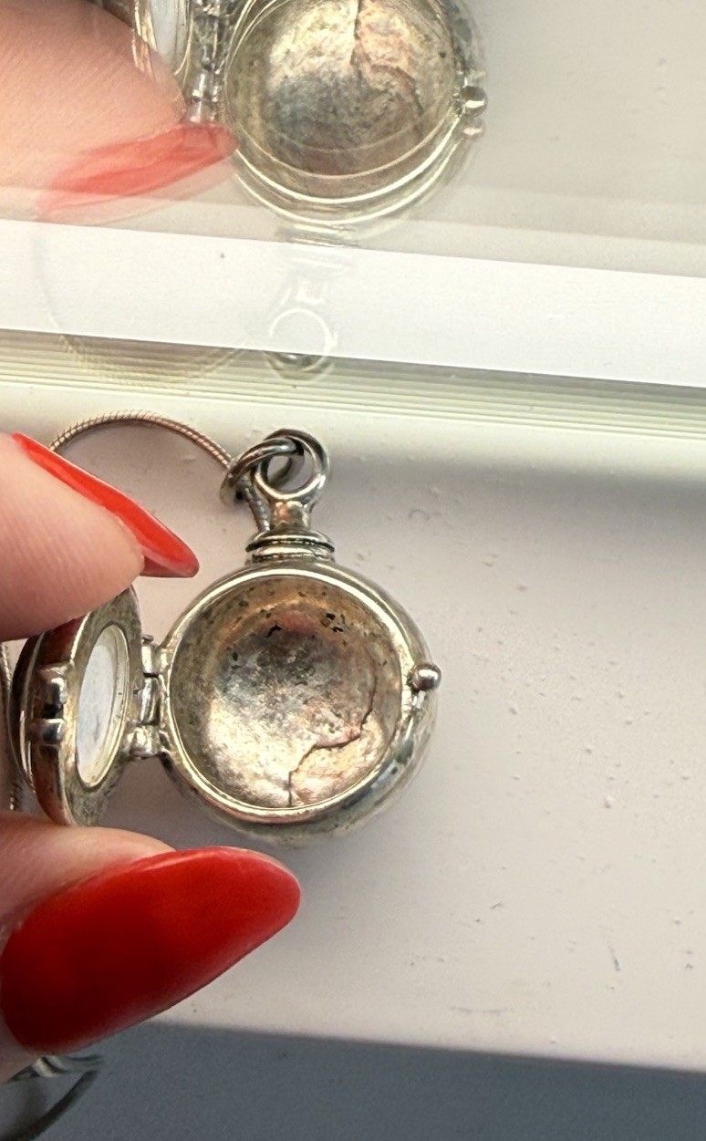 Silver Tone Round Locket Pendant Necklace Clear Glass Dome Snake Chain Lobster