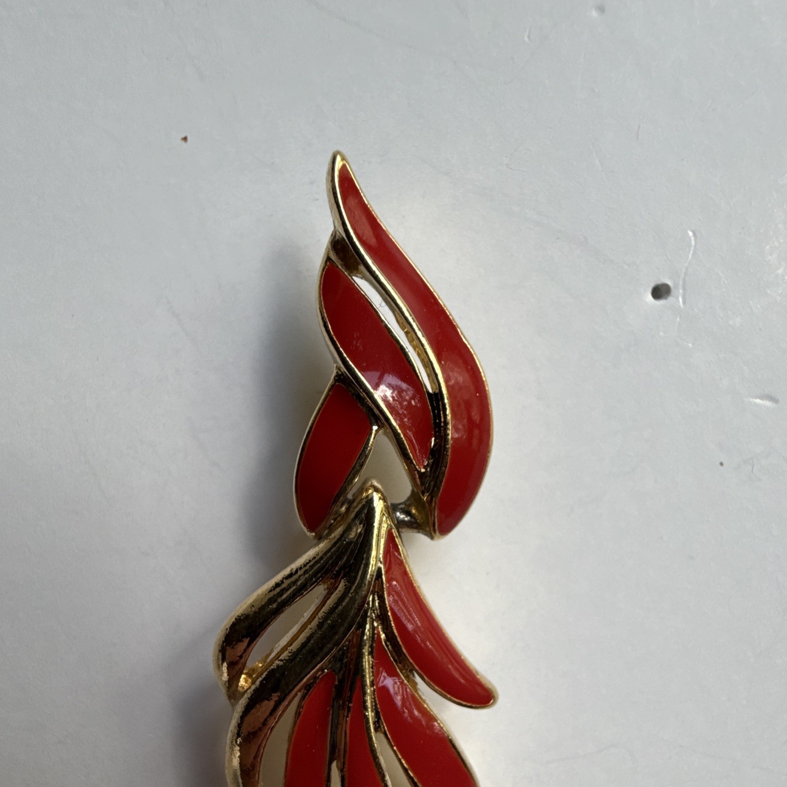 Vintage Crown Trifari Signed Leaf Dangle Stud Earrings Red Enamel & Gold Tone