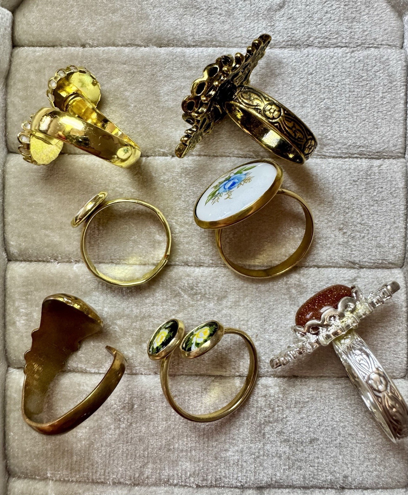 Handcrafted Rings Lot Of 7 Rings Mixed Sizes Adjustable Costume Jewelry Rings