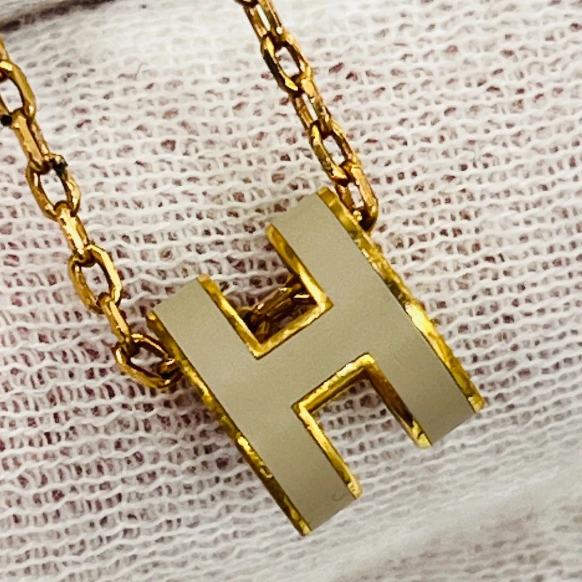 HERMES H Pop Necklace Mini Gold x Greige Chain 40cm with Box