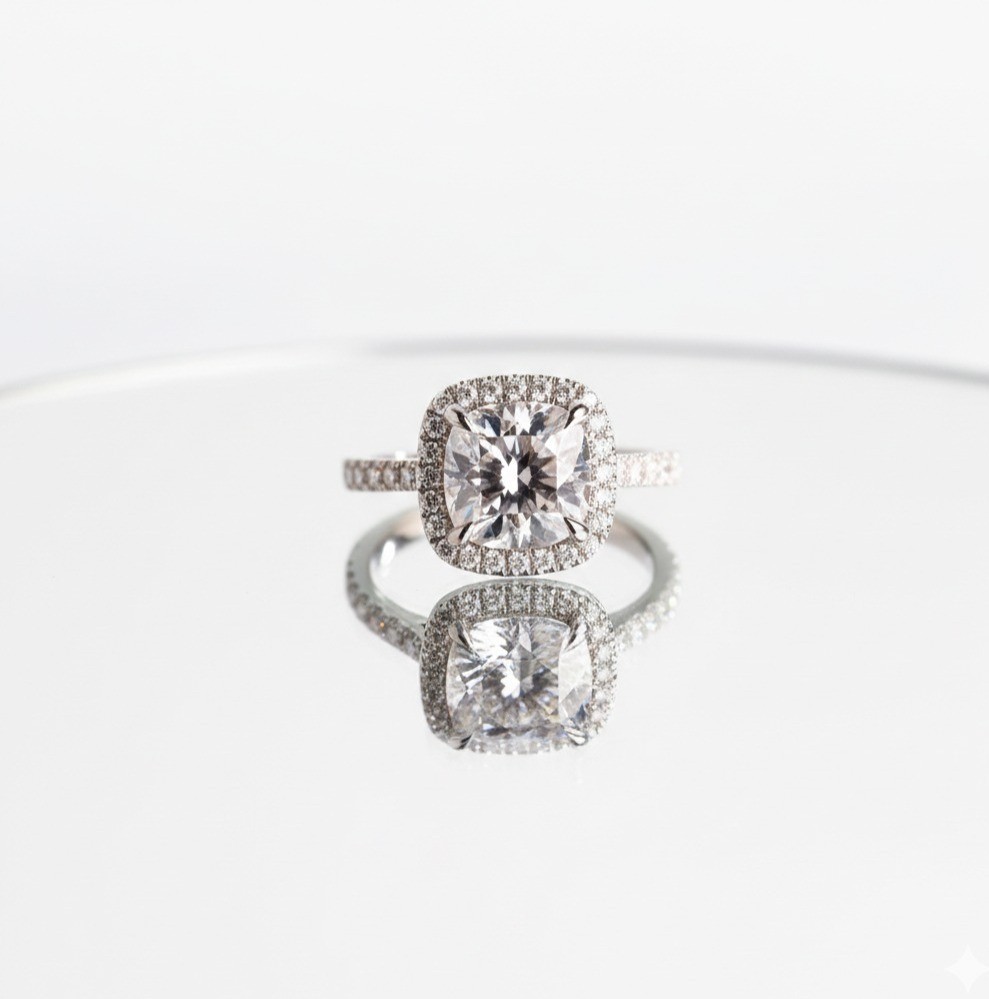 Cushion Cut moissanite Diamond-Style Ring – Classic Bridal Engagement Jewellery