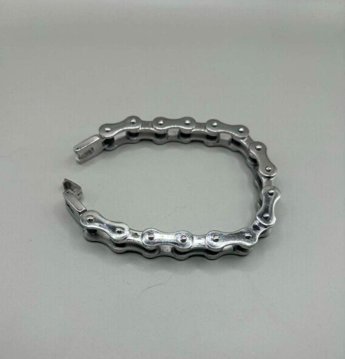 Avon Silver Stainless Steel biker chain bracelet