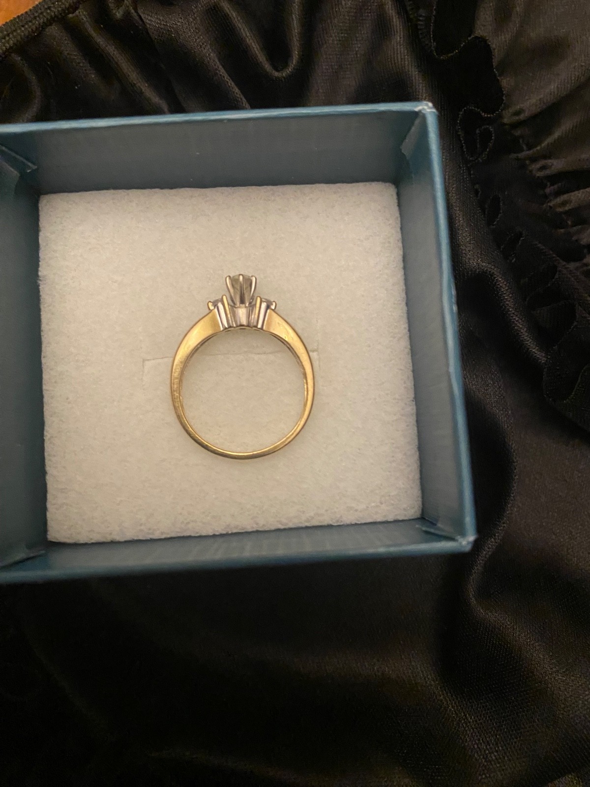 Women Diamond 14k gold ring
