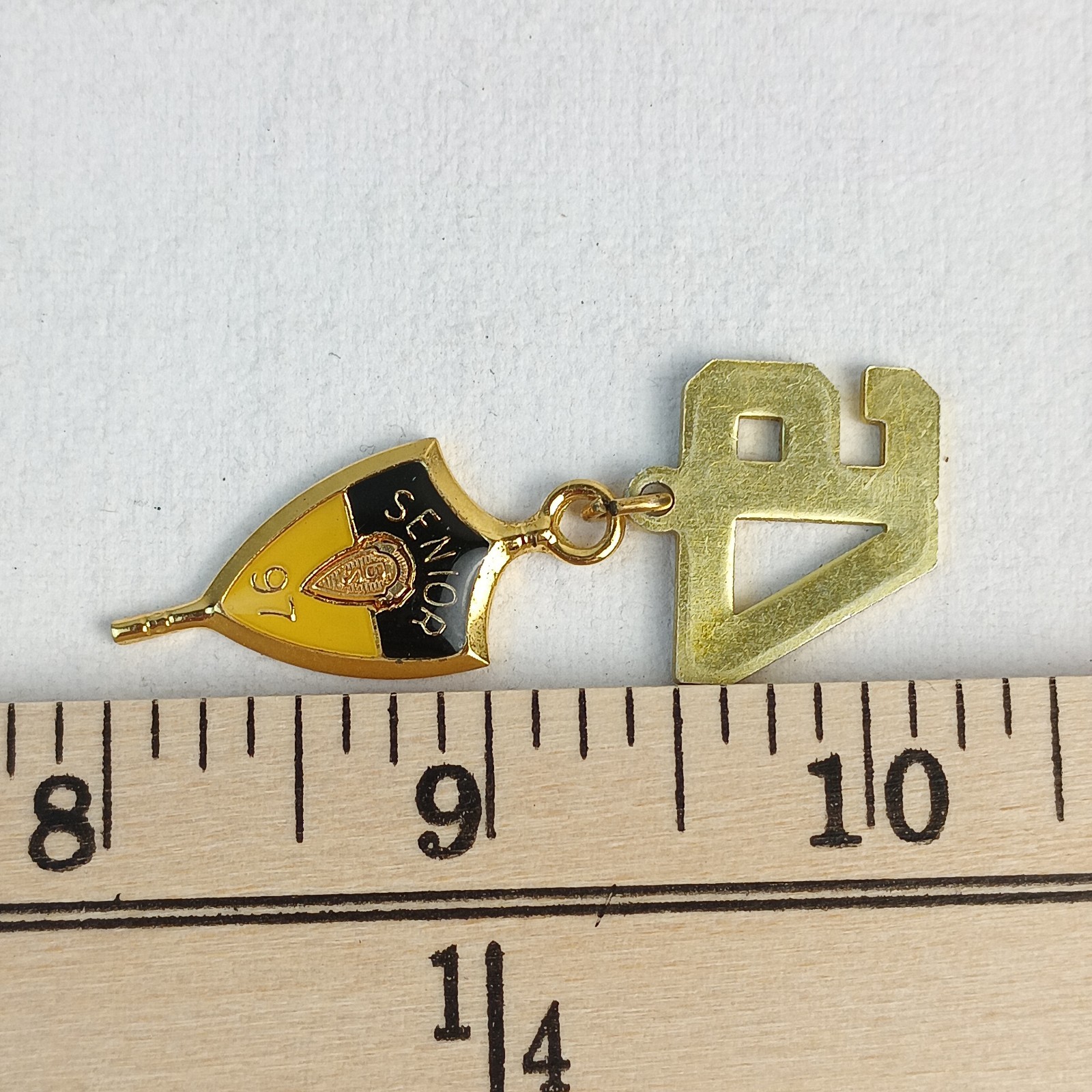 VTG Class of 97 Senior Key Pendant graduation Gold Tone School Crest Shield read
