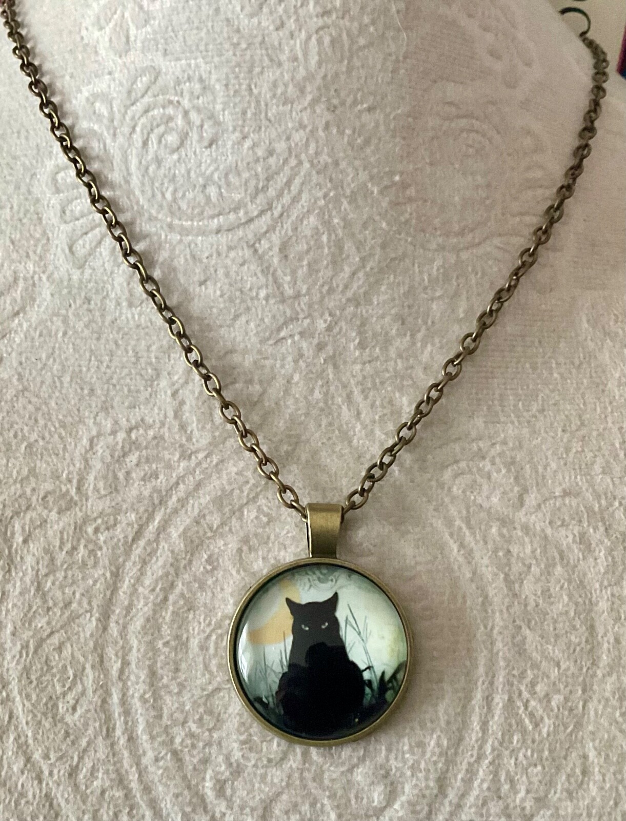 Halloween Black Cat Pendant Necklace Bronze Tone 23” Chain