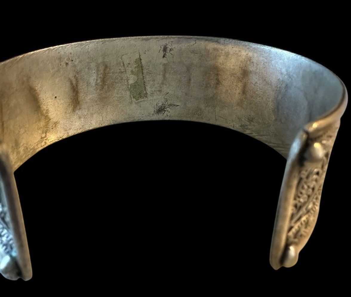 Nepal Tibetan Om Mani Padme Hum Cuff Bracelet Silver Tone Brass