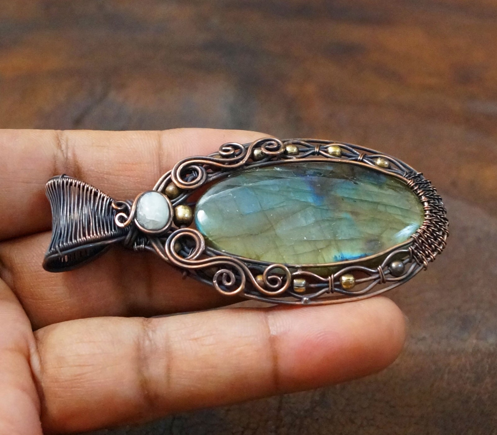 Green flash Labradorite Copper Wire Wrapped Pendant Handmade Gift Jewelry (PD-86