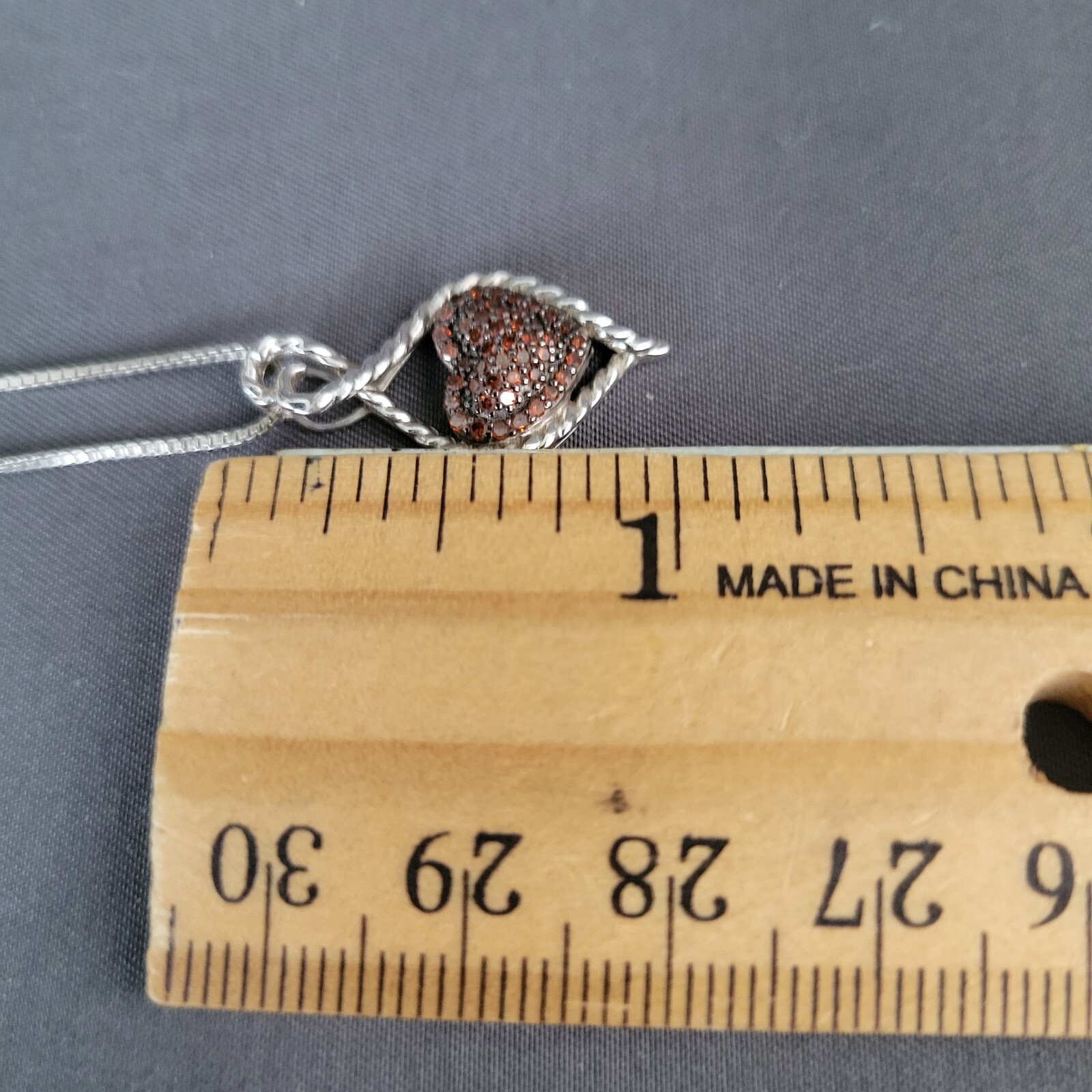 925 Italy Signed Womens Silver Box Chain Necklace Heart Shaped Pendant 17 in