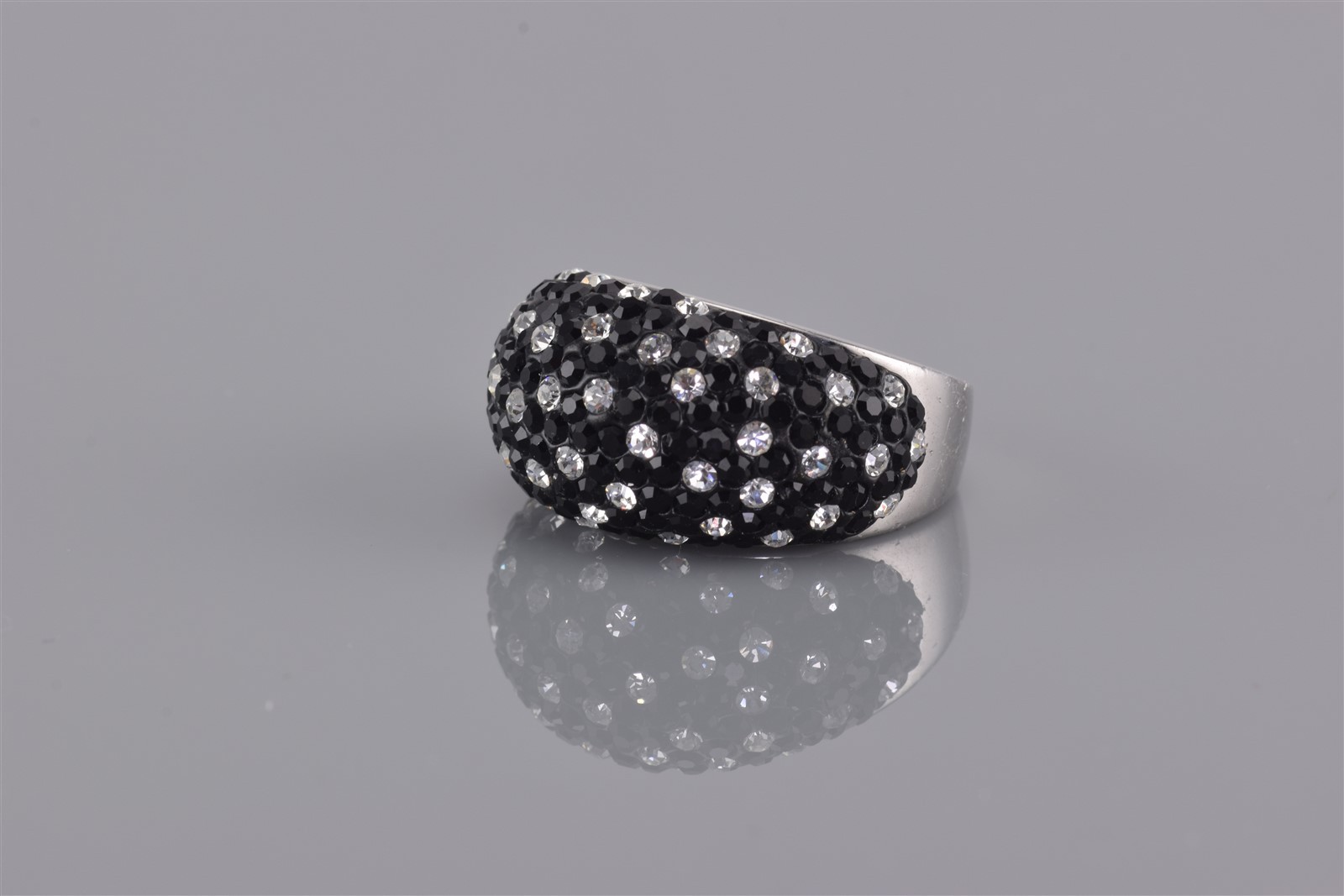 Sai Krishna SAI Sterling Silver Black & White Sparkle Domed Band Ring 925 Sz: 7