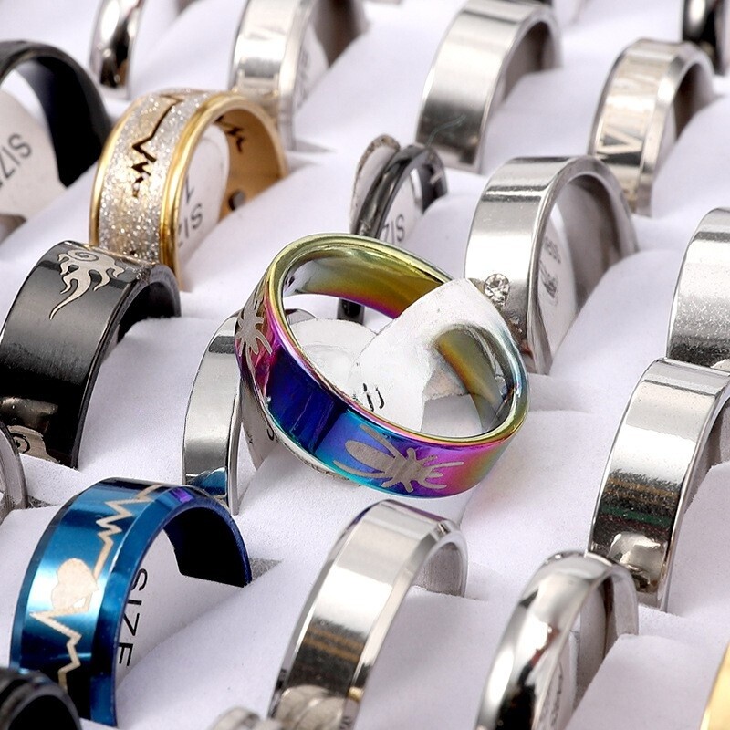 100PCS Wholesale Mixed Stainless Steel Rings Bulk Lot Men’s Fashion Jewelry Ring