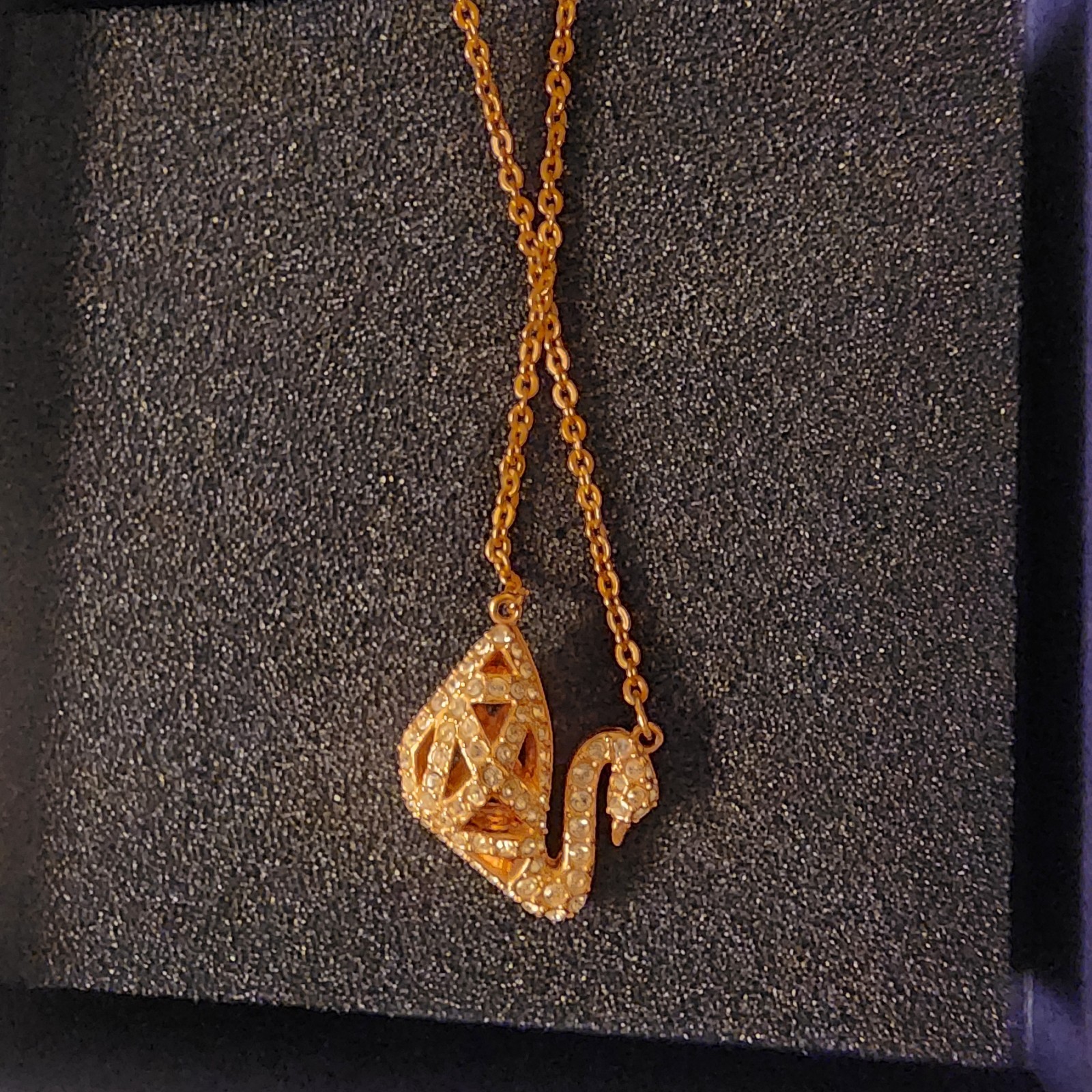 Swarovski Crystal Facet Reversible Swan Necklace Rose Gold Plated Black EUC