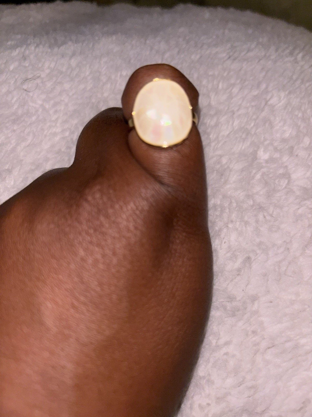 Gold Tone Cocktail Ring Oval White Opal Prong Set Size 7 Metal 1 Gemstone