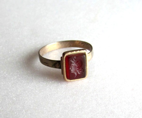 Antique Victorian 10k Gold Carnelian Intaglio Ring Roman Soldier Emperor 1.4g