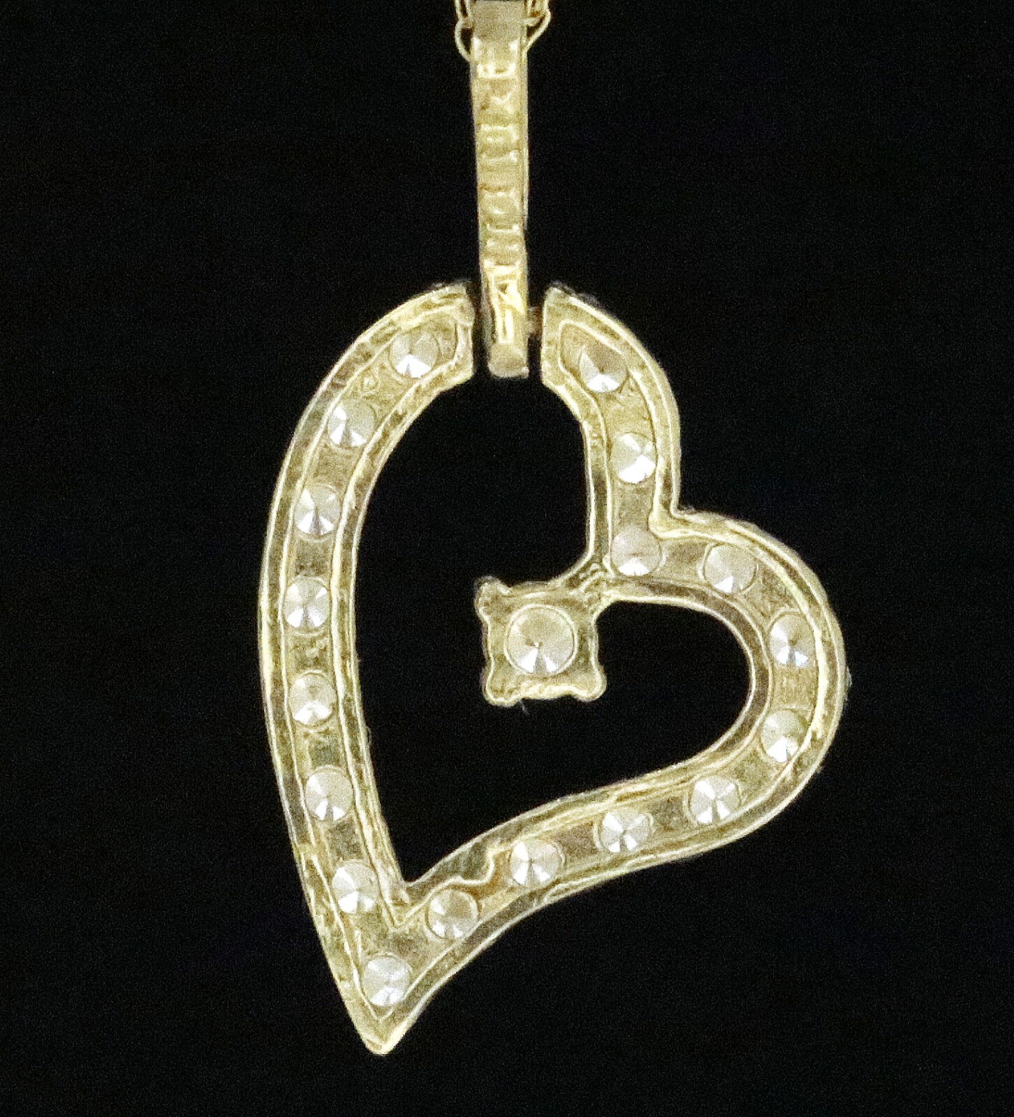 10K Y/Gold 1.0 gr Pendant “Heart” 13x23mm With CZ #587