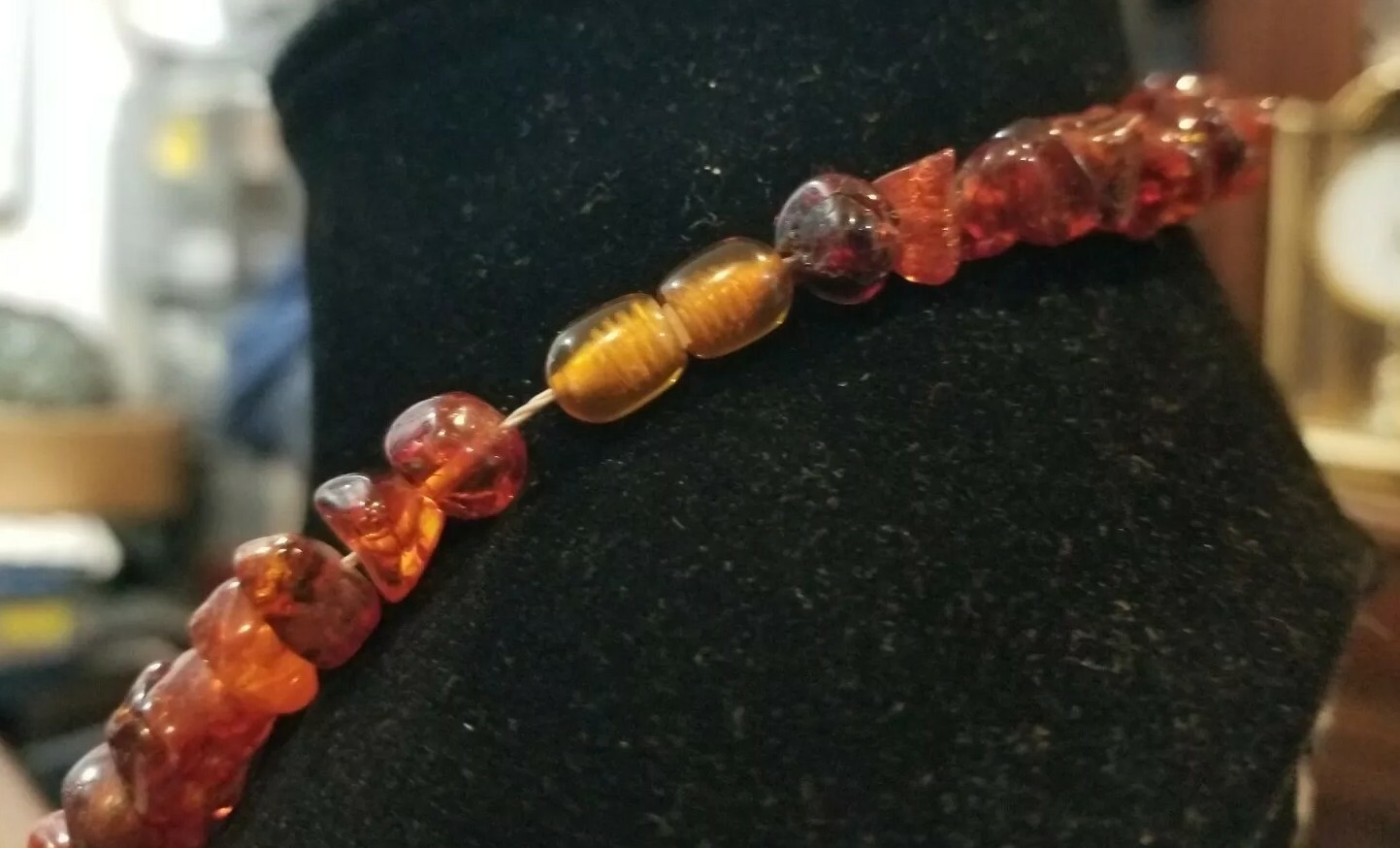 Vintage Baltic Graduated Amber Chunk 26.25″ Necklace 69g