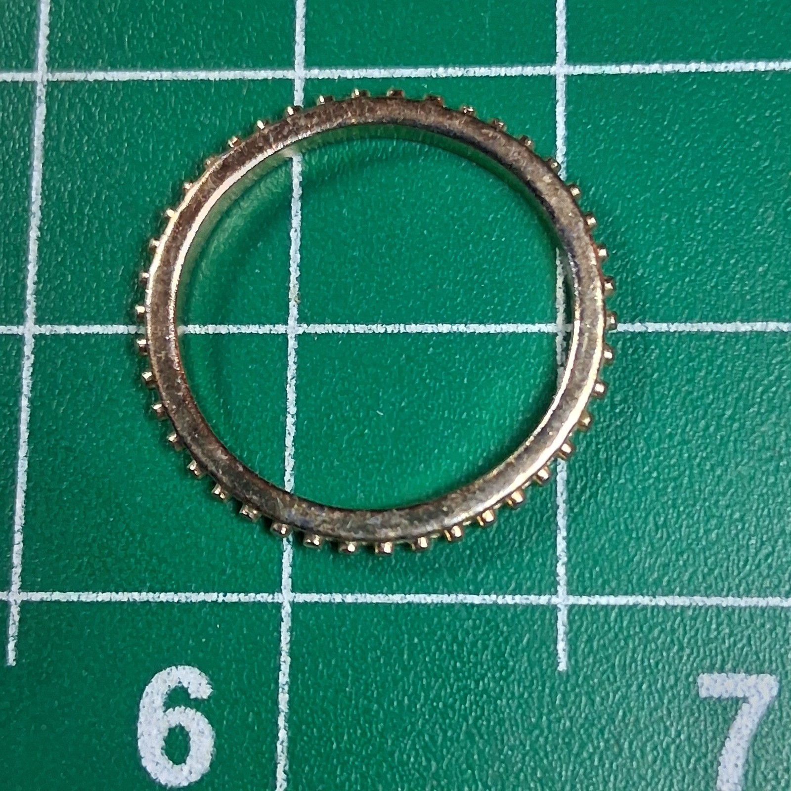 Vintage Gold Tone Beaded Texture Design Band Size 7.5 Ring