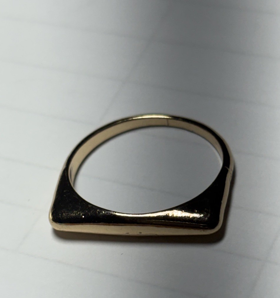 Gold Tone Flat Top Bar Signet Ring, Band Unisex Adult , Stacking, Size 8