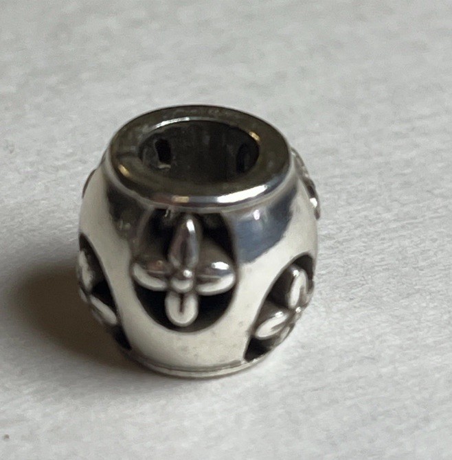 Brighton retired Jardine charm NWOT