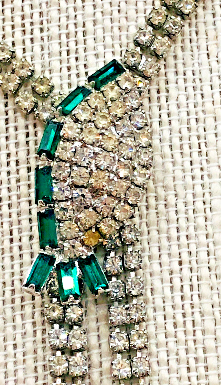 Vtg Emerald Green & Clear Rhinestone Dangle Necklace 16 ” w. Clip Earrings