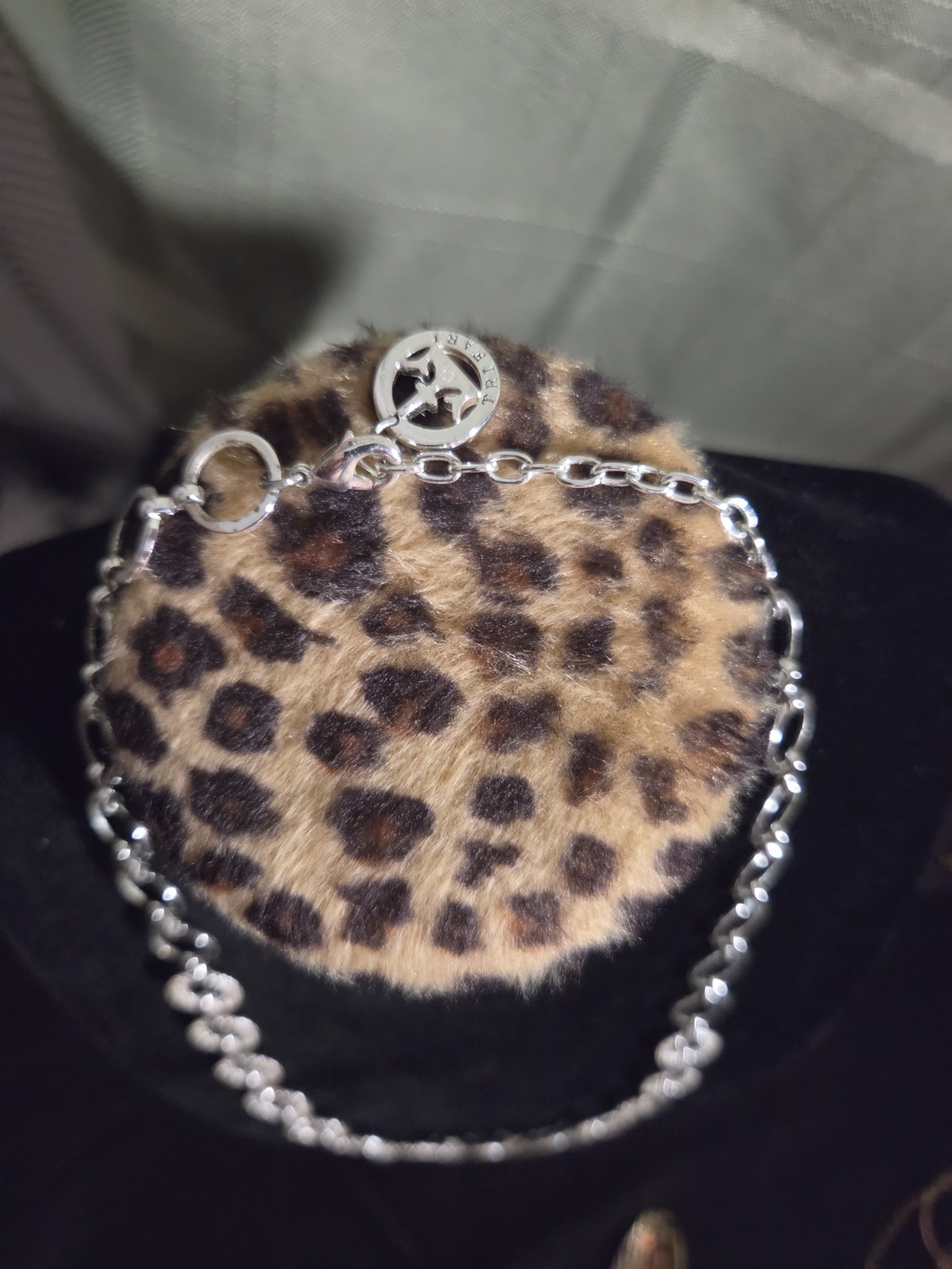 Crown Trifari Rhinestone Silver Tone Necklace ELEGANT Vintage 18″