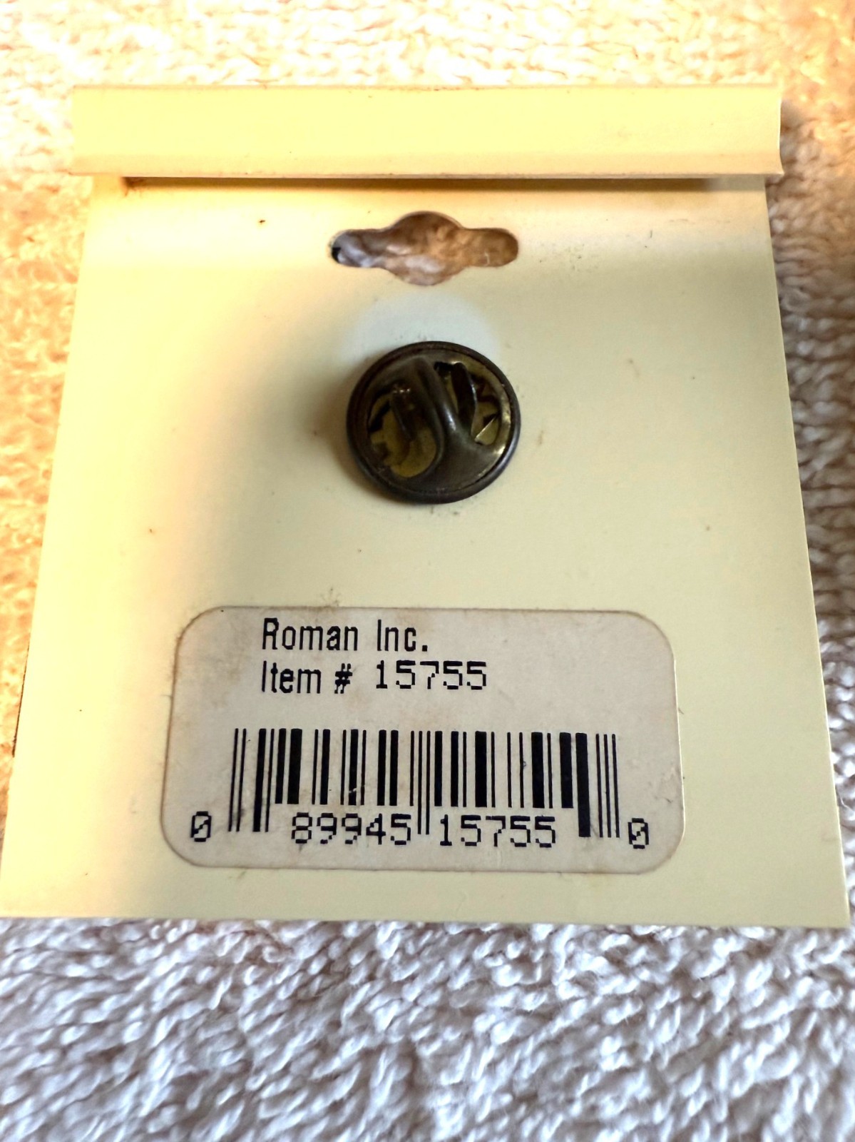 New Roman, Inc, Genuine Crossed Double Golf Clubs Austrian Crystal Lapel Pin