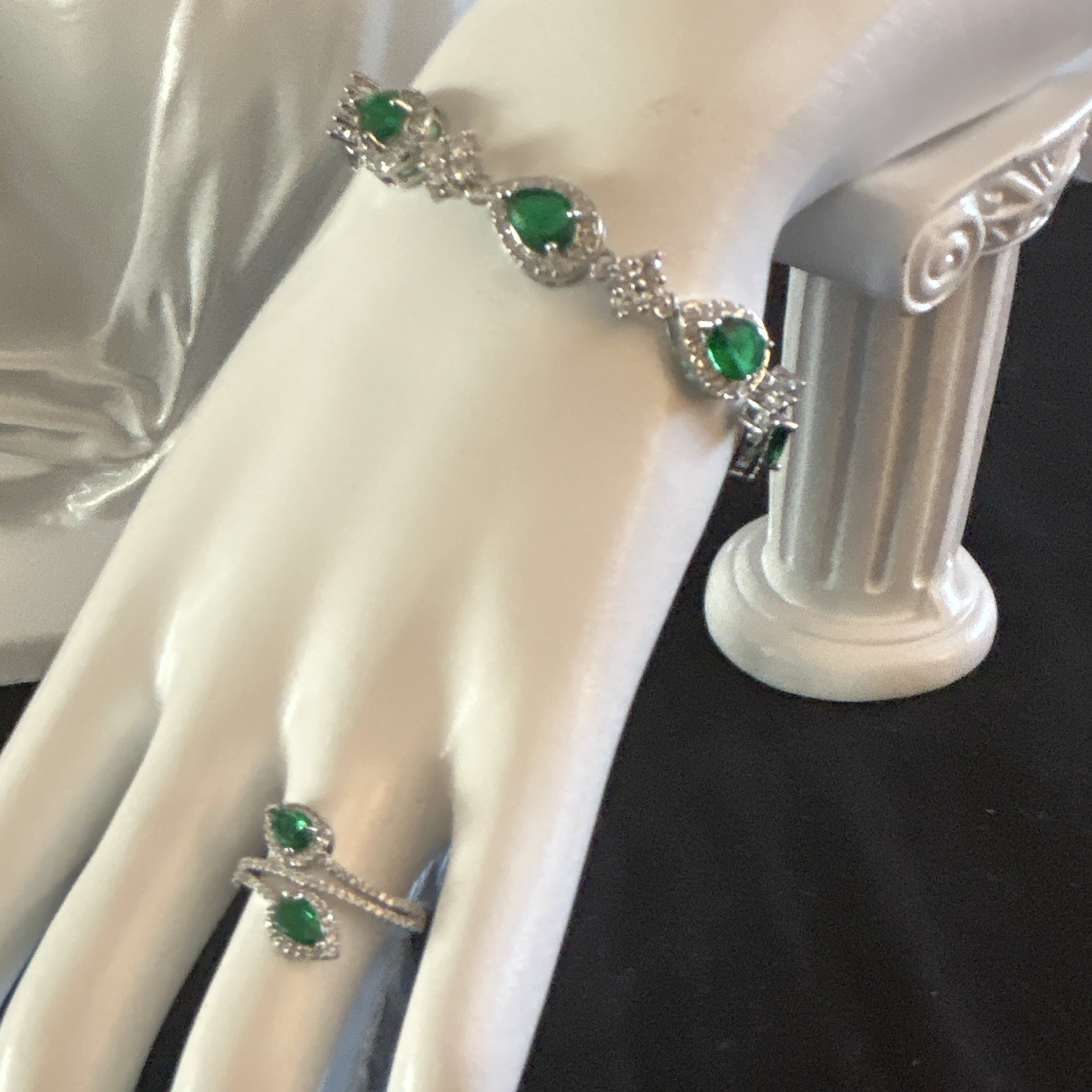 Green Teardrop Emerald Green &Clear CZ Stone Jewelry Set white gold plated.