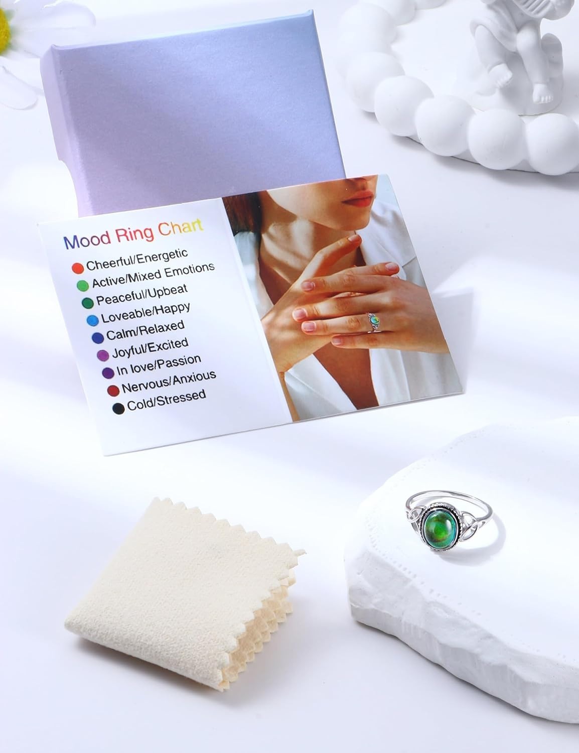 925 Sterling Silver Mood Ring with Vintage Celtic Knot – Color Changing Elegance
