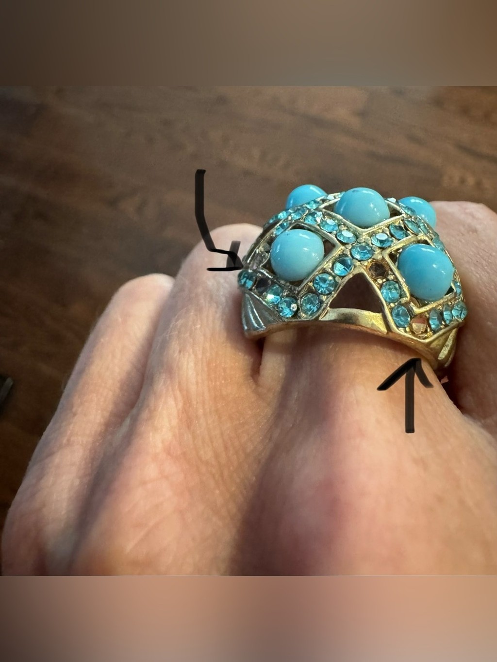 Stretch Statement Ring Blue Cabochon & Rhinestone Gold Tone Adjustable Size 7.5–
