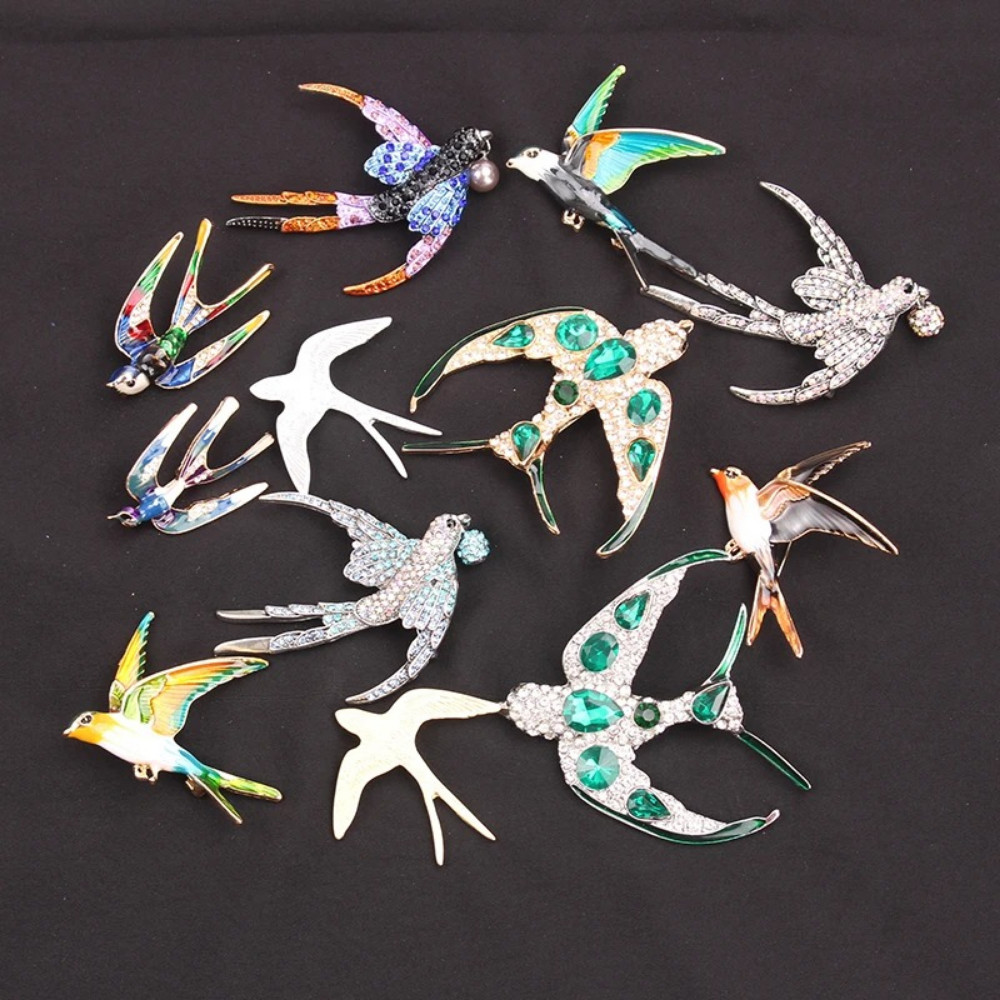 Women Men Unisex Swallow Lover Brooch Fashion Birds Pins Badge Jewelry