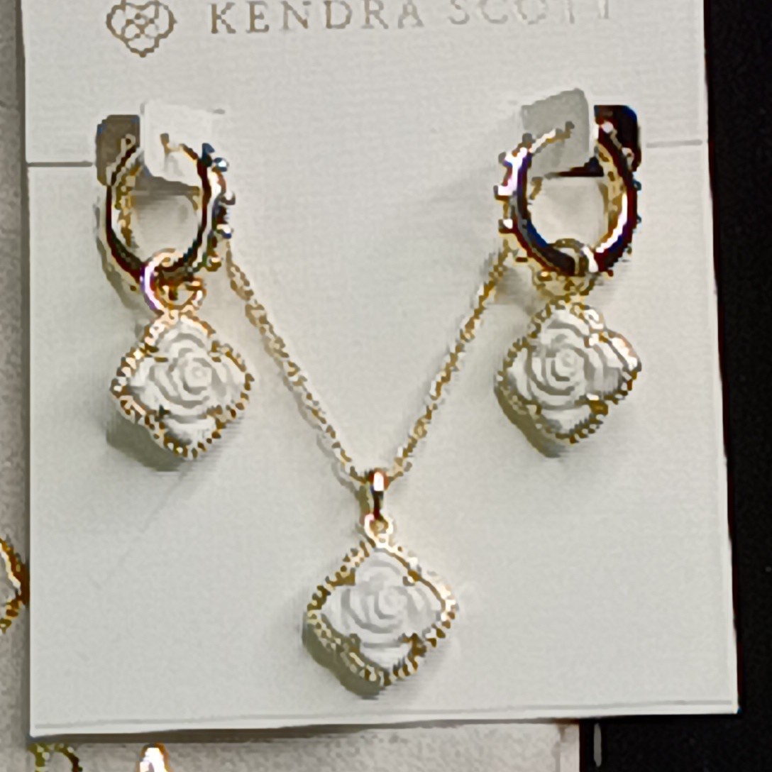 Kendra Scott Mallory Rose Huggie Hoop Earrings & Matching Necklace – Gold / Whit