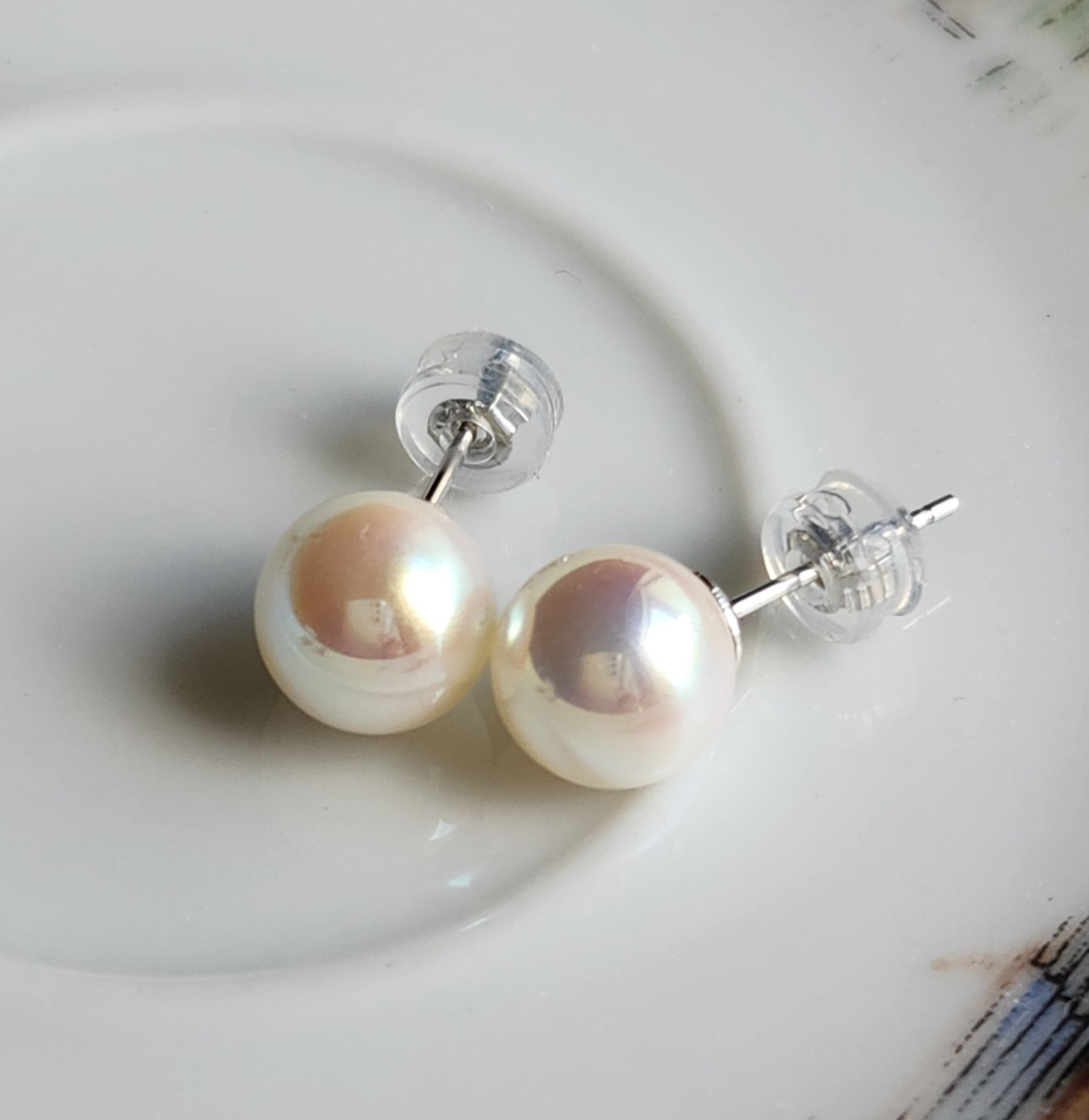 Sea Shell Akoya Pearl Earrings Stud 8mm Japanese White 925 Sterling Silver
