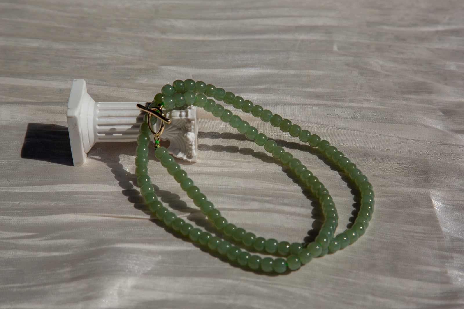 6.5mm+ Oily High Grade Qiemo Blue Hetian Nephrite Beaded Necklace| 油润且莫蓝和田玉老型