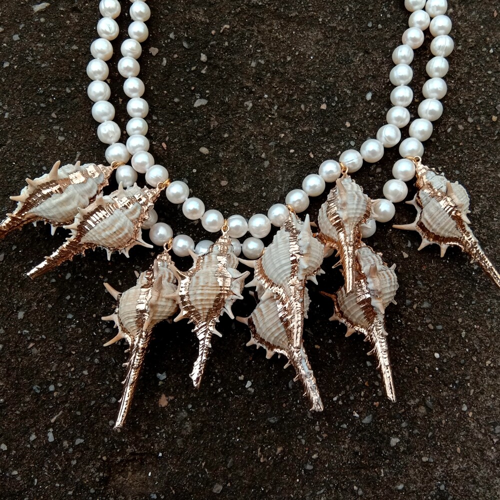 2 Strands Freshwater Cultured White Pearl Sea Shell Statement Necklace 18″