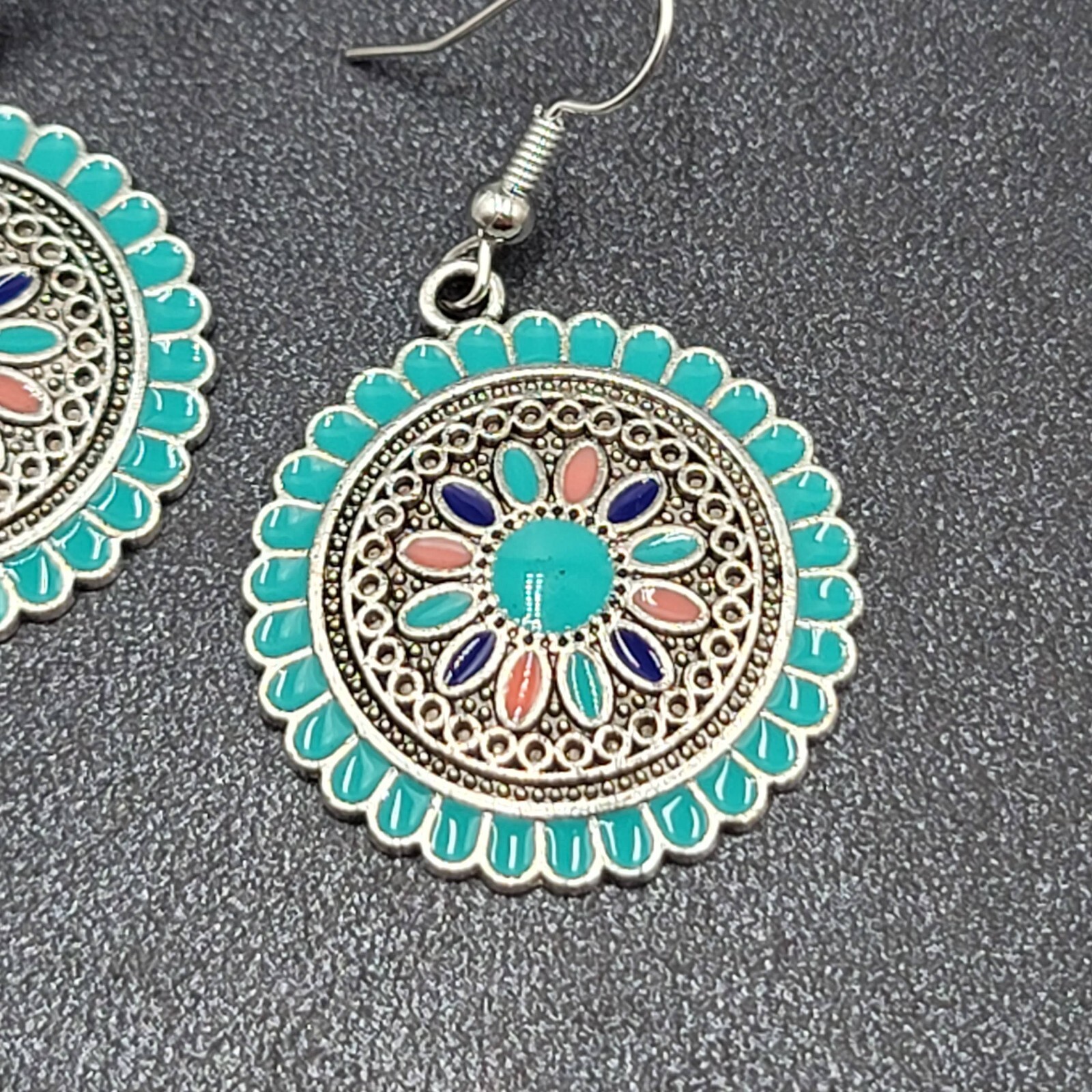 Pierced Earrings Silver tone Enamel Medallion Round Dangle Multicolor 1″