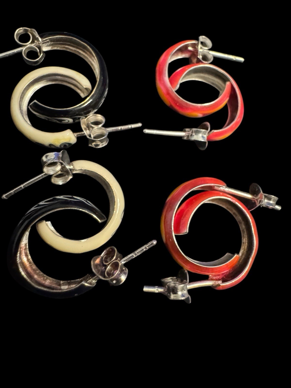 9 Pairs Teen Small Hoop Earrings, Pink Orange Black& White Swirl Enamel J9