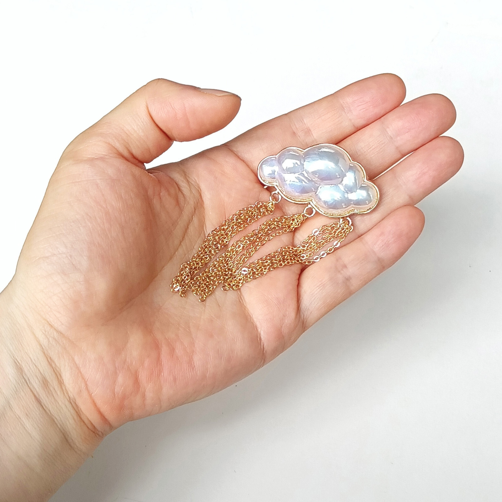 2pcs Brooch White Cloud Gold Rain Raindrop Tassel Fairytale Fantasy Lovely Pin