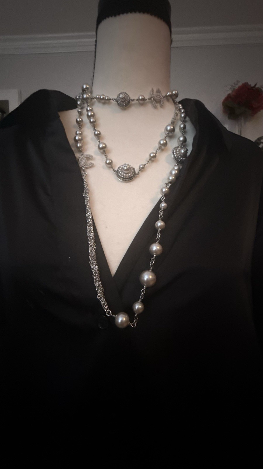 CHANEL Signed Silver Tone Gray Faux Pearl Beaded Link Necklace CC Charm Crystal