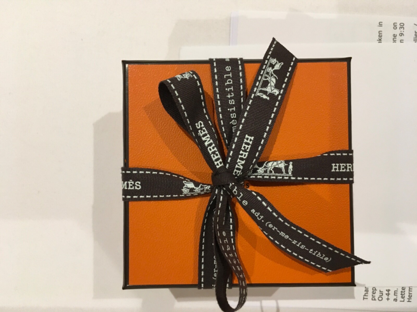 Authentic Hermes Paris, Bracelet, New in box+receipt. Spec.Ed. In”Togo “leather