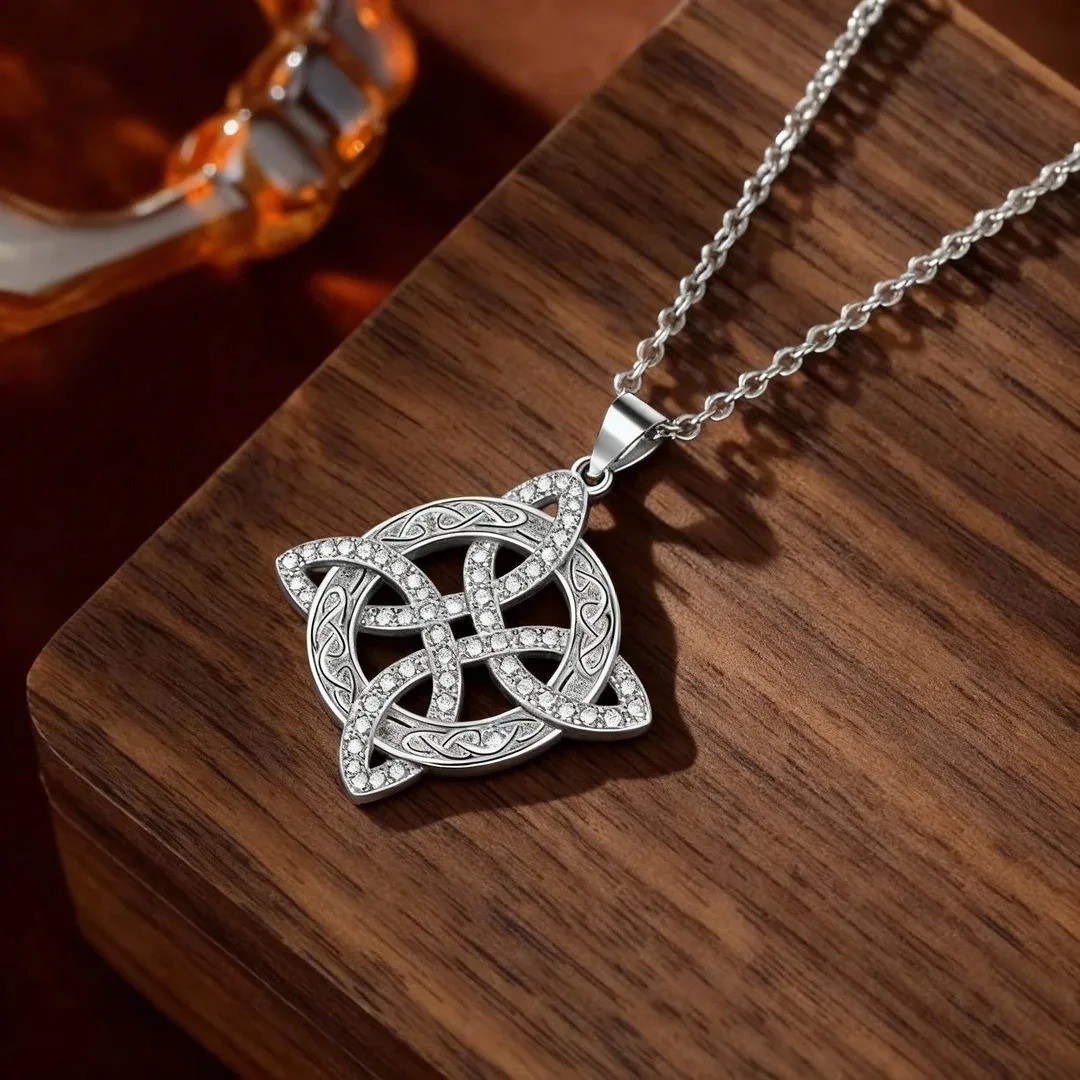 Fashion Witch Celtic Knot Pendant Necklace For Women Luxury Gold/Silver Color