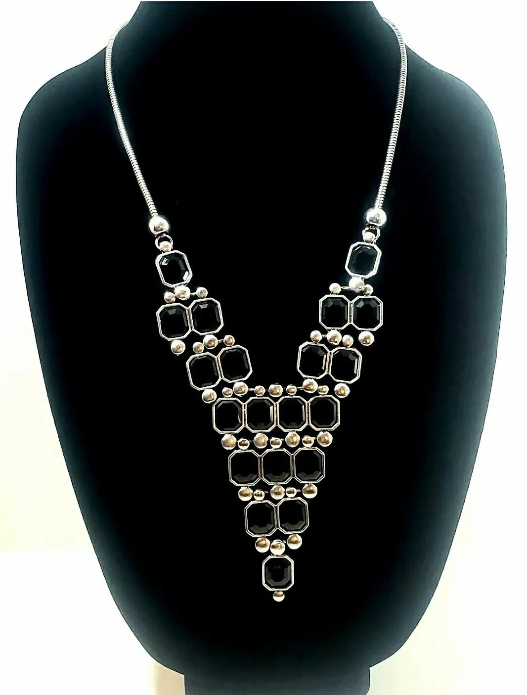 Designer PASSIANA Black Onyx Pyramid RUNAWAY BIB STATEMENT NECKLACE NOS RETIRED